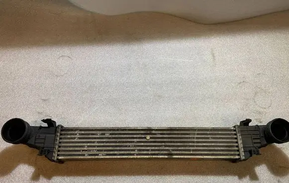 Mercedes-Benz E W211 Intercooler radiator A2115001102 2115001102