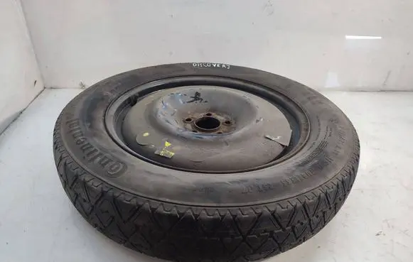 Land Rover Discovery Sport R18 spare wheel