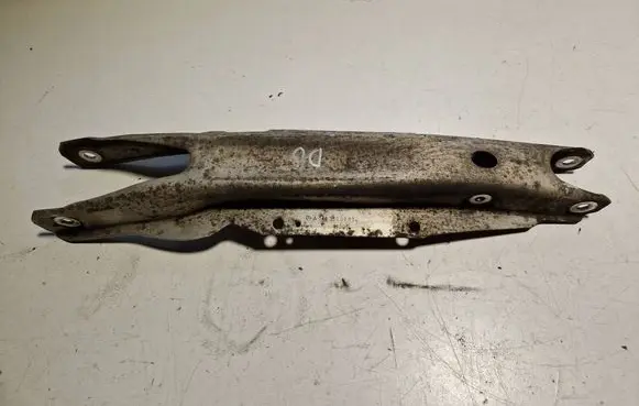Mercedes-Benz B W246 W242 Rear control arm A2463520202