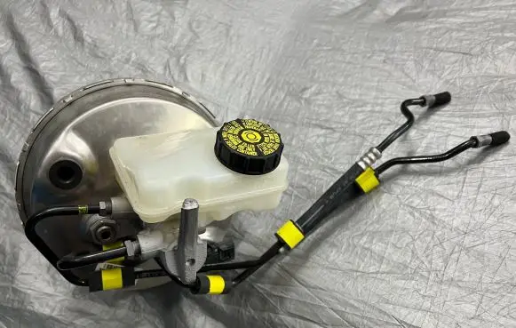 Volvo S60 Master brake cylinder 32130227 P32130197 03785735034
