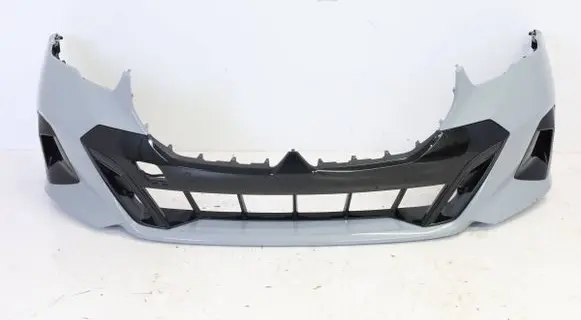 BMW i5 G60 Front bumper 567482332