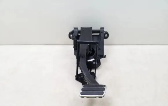 Porsche Panamera (970) Brake pedal 97042314101