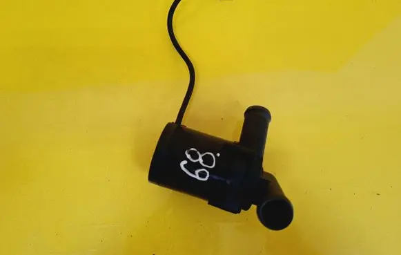 Volkswagen Golf IV Electric auxiliary coolant/water pump 7.02073.20