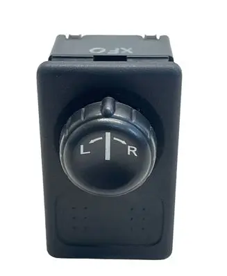 Nissan Almera N16 Wing mirror switch