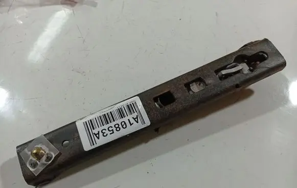 Peugeot 407 Seat belt adjustment rail 