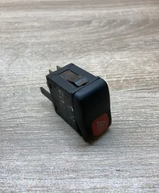 Volkswagen Polo III 6N 6N2 6NF Hazard light switch 6N1953235
