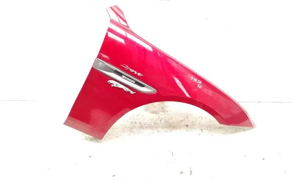 Jaguar XE Fender