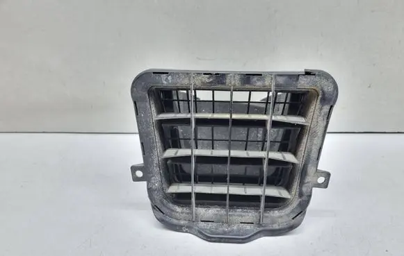 Audi A4 S4 B8 8K Quarter panel pressure vent 8K0819161A