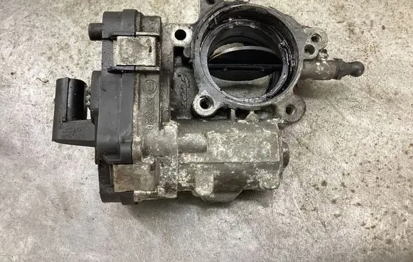 Alfa Romeo 159 Throttle valve 55200820