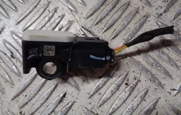 Citroen C4 Cactus Airbag deployment crash/impact sensor 9675669780