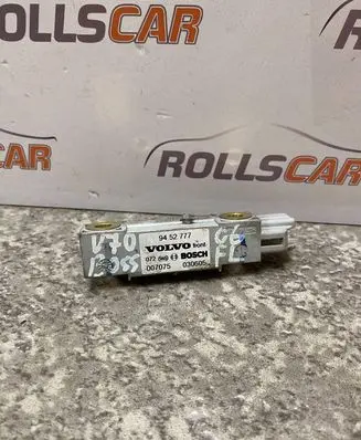 Volvo V70 Airbag deployment crash/impact sensor 9452777 030605 007075