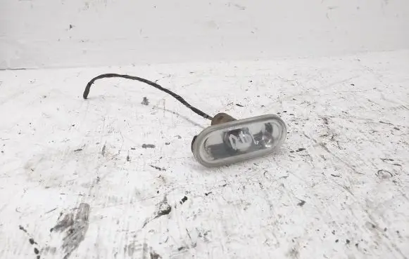 Volkswagen Caddy Front fender indicator light 2K0949117