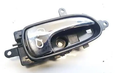 Nissan Leaf I (ZE0) Rear door interior handle
