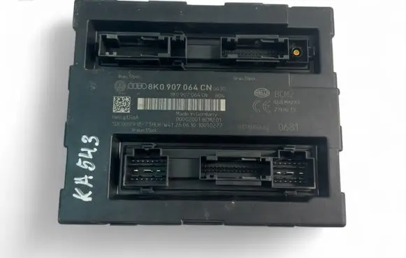 Audi A4 S4 B8 8K Central body control module 8K0907064CN