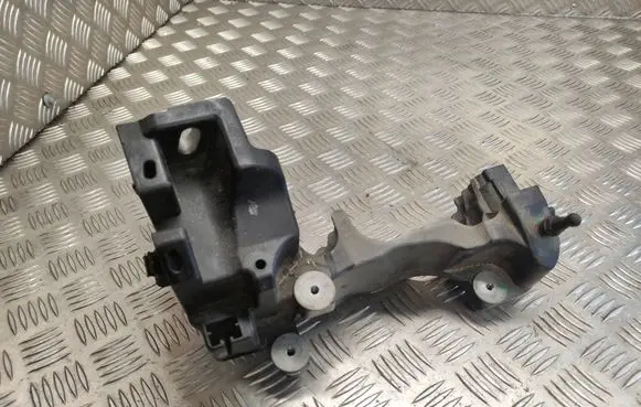 Citroen DS5 Other engine bay part 9674482280