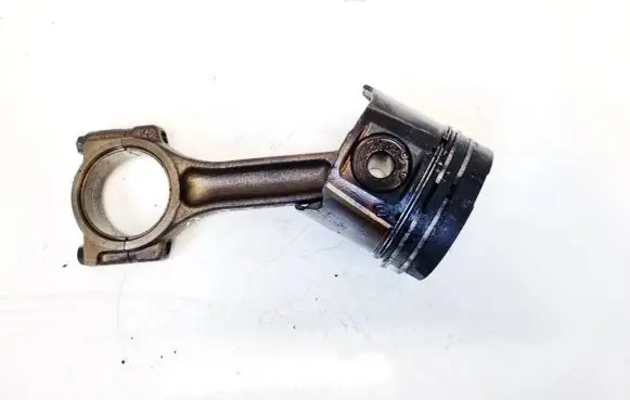 Nissan Primera Piston with connecting rod
