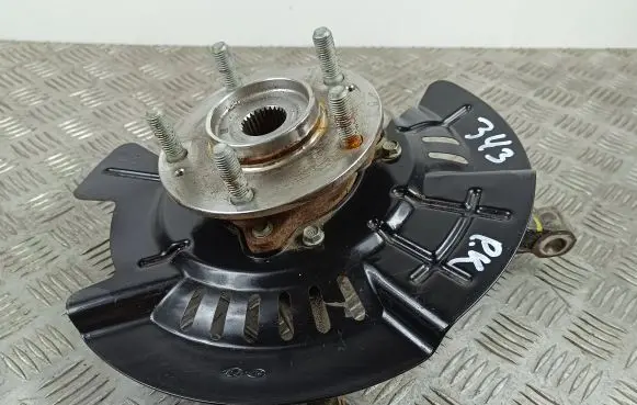 Hyundai Kona I Front wheel hub