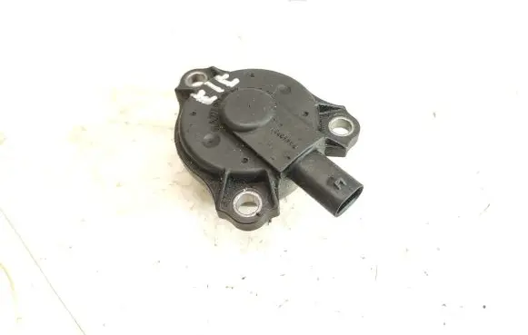 Mercedes-Benz CLS C219 other engine part A2720510177