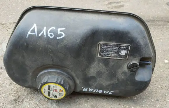 Jaguar S-Type Coolant expansion tank/reservoir