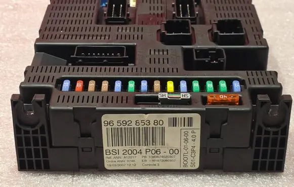 Peugeot 207 SAM control unit 9659285380 1261972090307 1389674020307