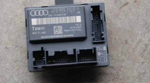 Audi A6 S6 C6 4F Door control unit/module 4F0959792P