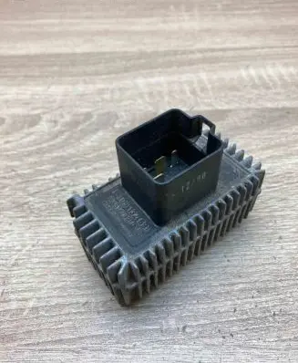 Opel Astra G Glow plug pre-heat relay 09132691 51299008