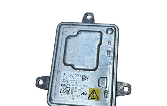 BMW 3 F30 F35 F31 Headlight ballast module Xenon 7296090 130732931700 10EEG111308
