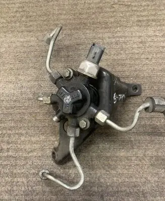 Ford S-MAX Fuel distributor 