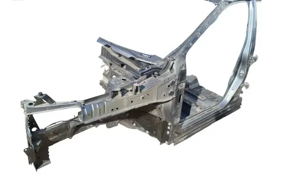 Nissan Rogue Front quarter panel 