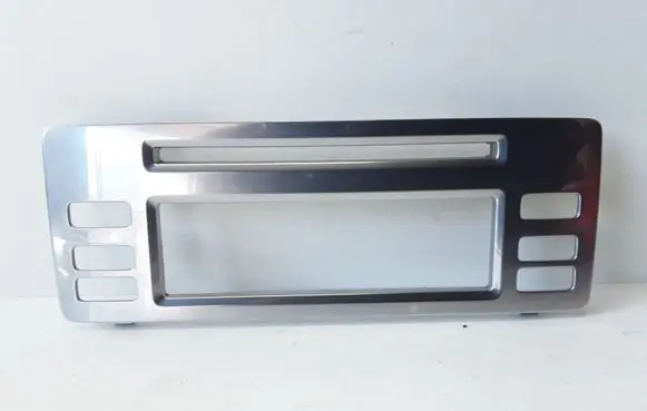 Volvo S80 Radio/GPS head unit trim 