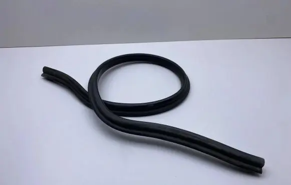Audi A3 S3 A3 Sportback 8P Engine compartment rubber 8P0823723B