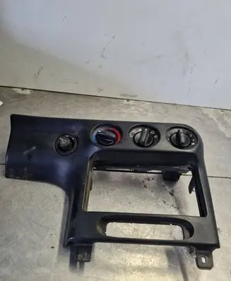 Ford Mondeo Mk III Climate control unit 97BB18522 YS7118522ABW