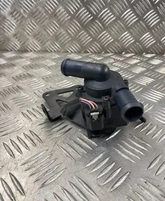 Audi RS6 C7 Electric auxiliary coolant/water pump 079965561