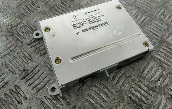 Mercedes-Benz CLS C219 Bluetooth control unit module A2118705526