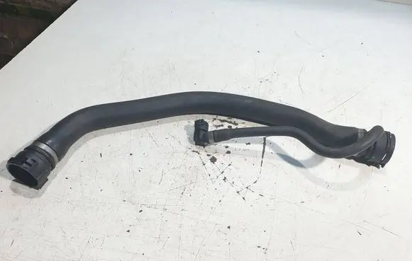 BMW 5 E60 E61 Coolant pipe/hose 