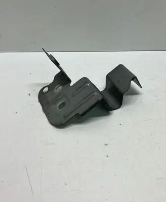 Audi Q8 Fender mounting bracket 4M8821168 301805S