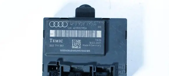 Audi A6 S6 C6 4F Door control unit/module 4F0959795A