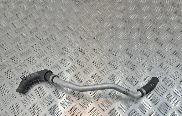 Mercedes-Benz E AMG W213 Engine coolant pipe/hose A2058303202