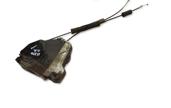 Lexus IS 220D-250-350 Front door lock 6A2611