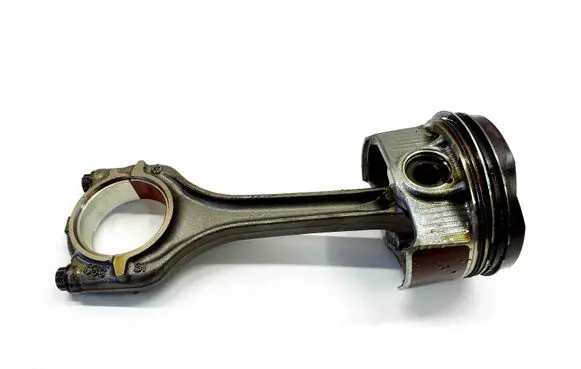 Skoda Scala Piston UK2
