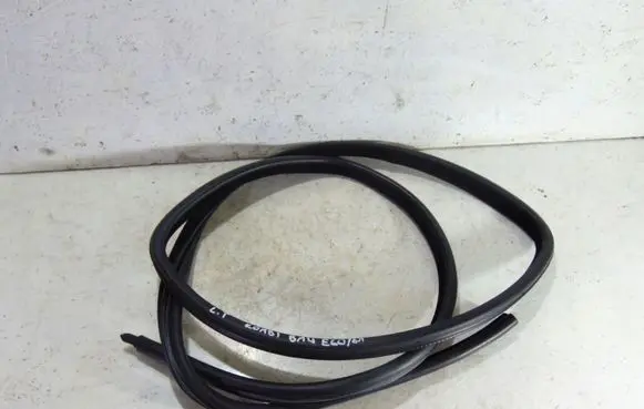 BMW 5 E60 E61 Rubber seal rear door 