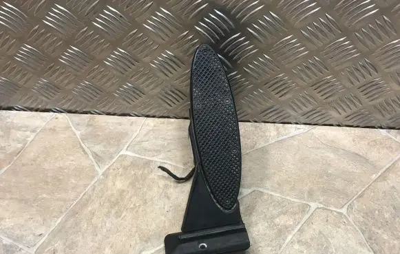 Accelerator throttle pedal
