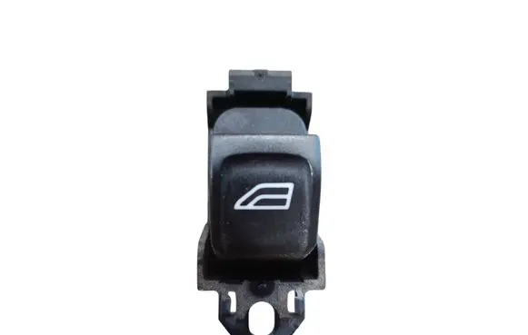 Volvo V70 Electric window control switch 30773272 90363080431164 03453310