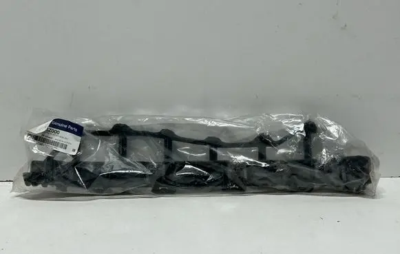 Hyundai i40 Rear bumper mounting bracket 866143Z000 FK11U480