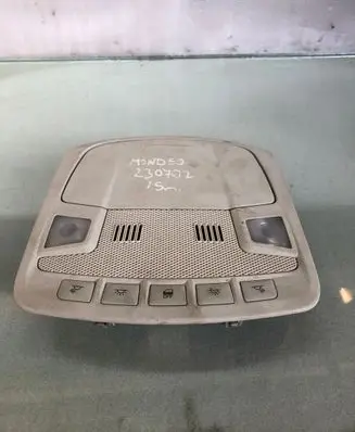Ford Mondeo MK V Front seat light Ds73F519a58