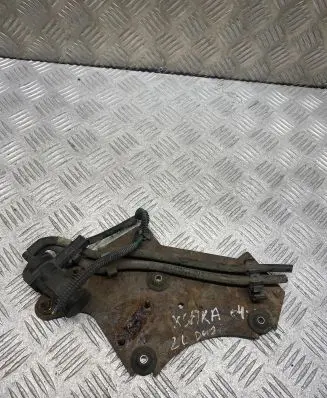 Citroen Xsara Picasso Vacuum valve 9635704380