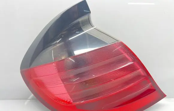 Mercedes-Benz C W203 Rear/tail lights A2038200564