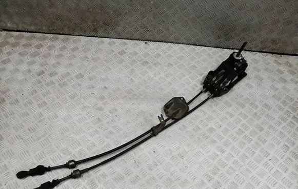 Citroen C1 Gear shift cable linkage 