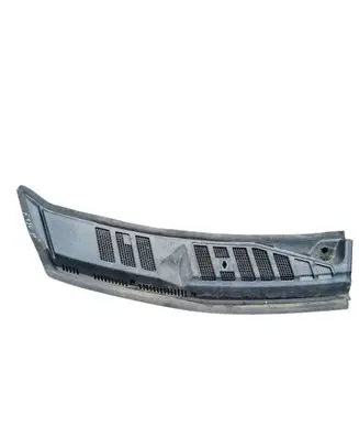 Wiper trim