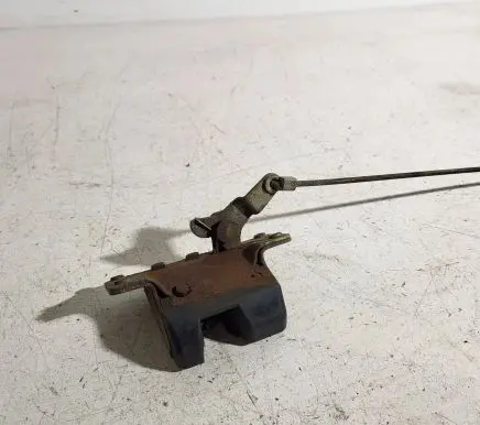 Loading door lock